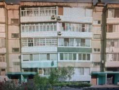 3-комнатная, улица Октябрьская 55/1. м-н Мелодия, частное лицо, 66 кв. м. Дом снаружи
