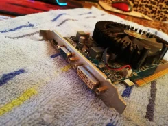 GeForce GT 440