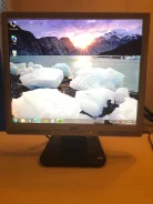 Acer. 15" ����