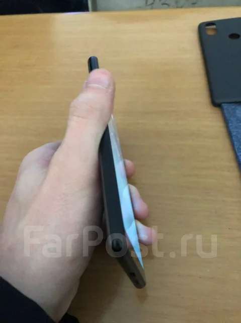 Xiaomi Mi Mix 2S. �/�, ������, 3G, 4G LTE, Dual-SIM, NFC ����