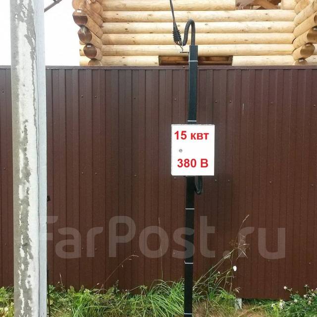 Кронштейн для ввода электричества в дом со столба. Трубостойка фасадная тсф-3000. Щит учета сип 2х16. Подключение электричества к участку. Щит учета на заборе.