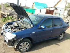 Fiat Albea ����