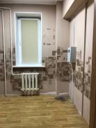 Сдам помещение в магазине с окном. 10 кв. м., улица Марины Расковой 2а, р-н Борисенко