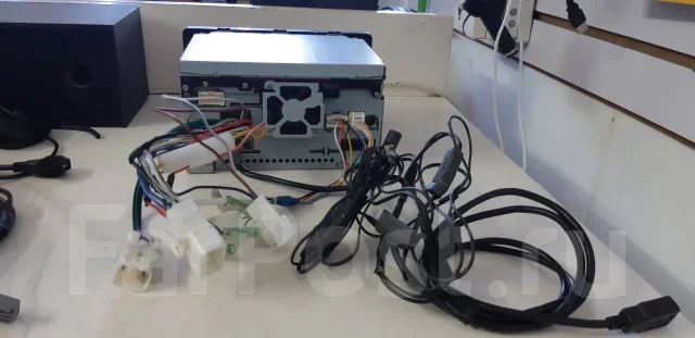 Eclipse AVN-R7W ����
