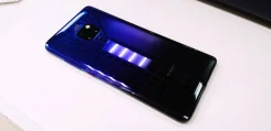 Huawei Mate 20. �����, ����������, 4G LTE, ����������, NFC ����
