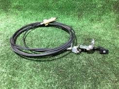 Тросик лючка топливного бака. Toyota Wish, ANE10, ANE10G, ANE11, ANE11W, ZNE10, ZNE10G, ZNE14, ZNE14G Двигатели: 1AZFE, 1AZFSE, 1ZZFE