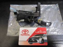 Ручка открывания бензобака. Toyota: Vista, Celica, Caldina, Camry Gracia, Vista Ardeo, Mark II Wagon Qualis, Prius, Mark II, Opa Двигатели: 1AZFSE, 1Z...