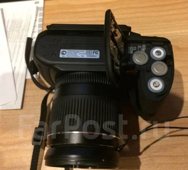 Fujifilm FinePix HS10 ����