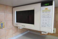 Samsung. PG832R