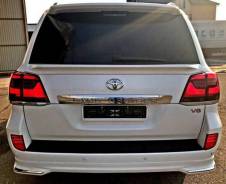 Стоп-сигнал. Toyota Land Cruiser, GRJ200, GRJ76K, GRJ79K, J200, URJ200, URJ202, URJ202W, UZJ200, UZJ200W, VDJ200 Двигатели: 1GRFE, 1URFE, 1VDFTV, 2UZF...