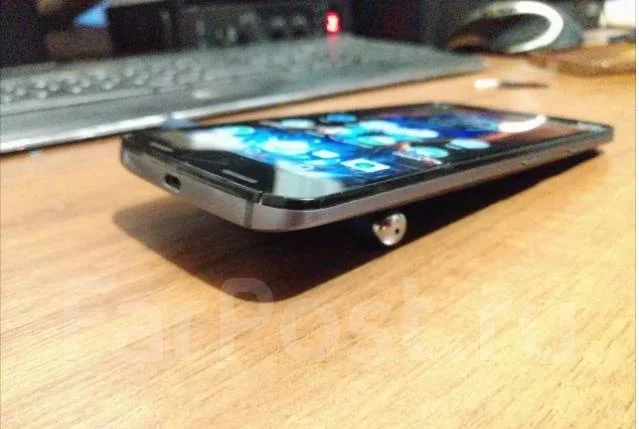 Moto X Force. �/� ����
