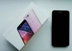 Asus ZenFone Selfie. �/�, 16 ��