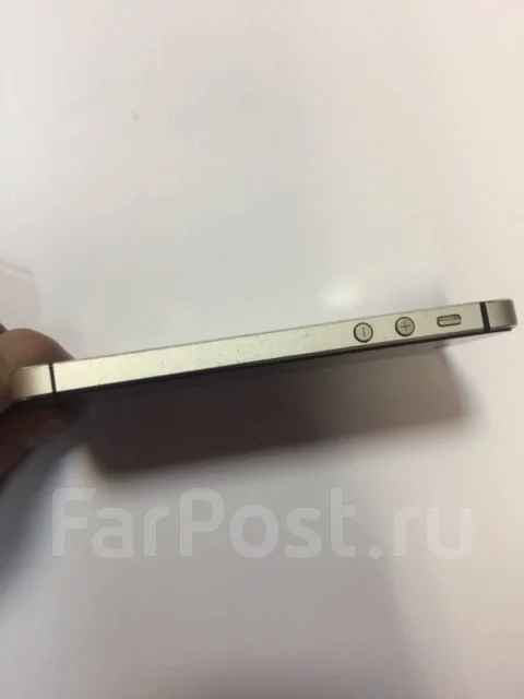 Apple iPhone 5. �/�, �������, 4G LTE ����