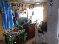 Продаётся жилой деревянный дом и земельный участок. Улица 56 км, дом 29, р-н Центр, площадь дома 49 кв. м., скважина, электричество 15 кВт, отопление...