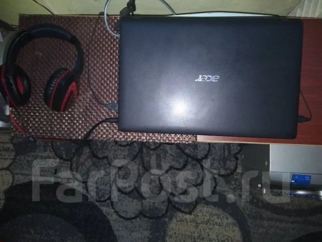 Acer Aspire 5750G. 15.6", 2,3����, ��� 4 ��, ���� 450���, WiFi: 1, Bluetooth: 1, ����������� �� 1��. ����