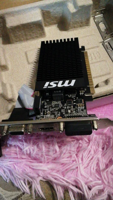 GeForce GT 710 ����