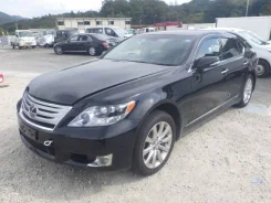 Lexus LS600h. UVF45, 2UR1KM ����
