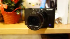Sony Cyber-shot DSC-RX100 V. 20 � ����� �� ����
