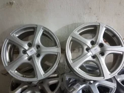 Style Prasivo. 7.0x16", 5x114.3, ET50, �� 72,0���. ����