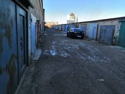 Гаражи кооперативные. улица Связи 22б, р-н Трудовая, подвал.