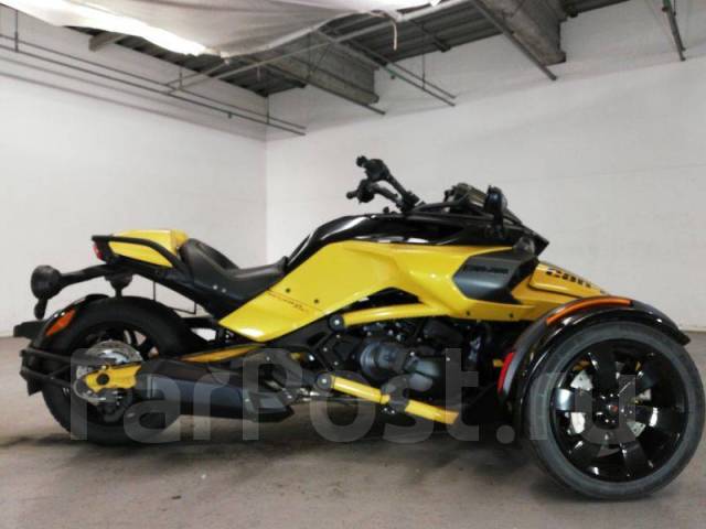 Мотоцикл BRP Can-am Spyder RT-S 2014 обзор