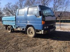 Mazda Titan. Продам двухкабонный грузовик, 2 500 куб. см., 6x2