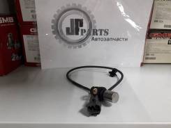 Датчик положения коленвала. Toyota: Premio, Allion, Corolla Spacio, Allex, WiLL VS, Corolla Axio, Avensis, RAV4, Corolla Verso, Corolla, MR-S, Opa, Ce...