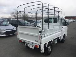 Suzuki Carry Truck. Продам грузовик с аппарелью 4WD коробка, 660 куб. см., 500 кг., 4x4