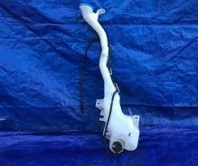 Бачок стеклоомывателя. Honda Civic, FA1, FA3, FA5, FD1, FD2, FD3, FD7, FG1, FG2, FK1, FK2, FK3, FN1, FN2, FN3, FN4 Двигатели: K20A, K20Z3, L13A7, L13Z...