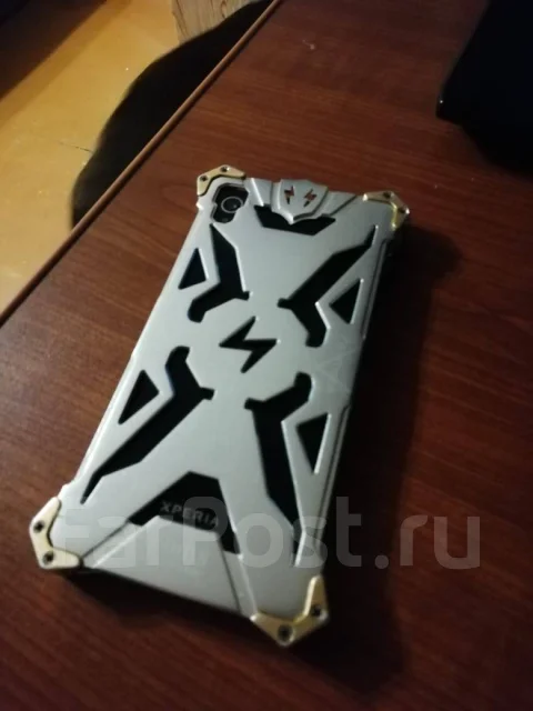Sony Xperia Z1. �/�, ������, 3G, 4G LTE, ����������, NFC ����