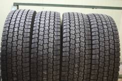 Goodyear Ice Navi Cargo, 215/80 R15 LT во Владивостоке Goodyear Ice Navi Cargo. Зимние, без шипов, 2016 год, без износа