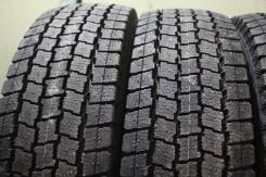 Goodyear Ice Navi Cargo, 215/80 R15 LT во Владивостоке Goodyear Ice Navi Cargo. Зимние, без шипов, 2016 год, без износа
