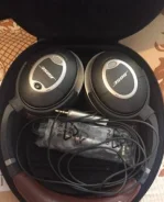 Bose QuietComfort 15 ����