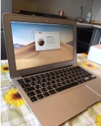 Apple MacBook ����