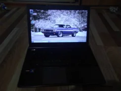Asus K55N. 17.3", 2,7����, ��� 4 ��, ���� 500���, WiFi: 1, Bluetooth: 1, ����������� �� 3��. ����