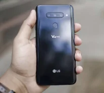 LG V40 ThinQ. �/� ����