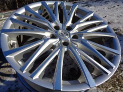 Work Balmung. 8.0x19", 5x114.3, ET35 ����
