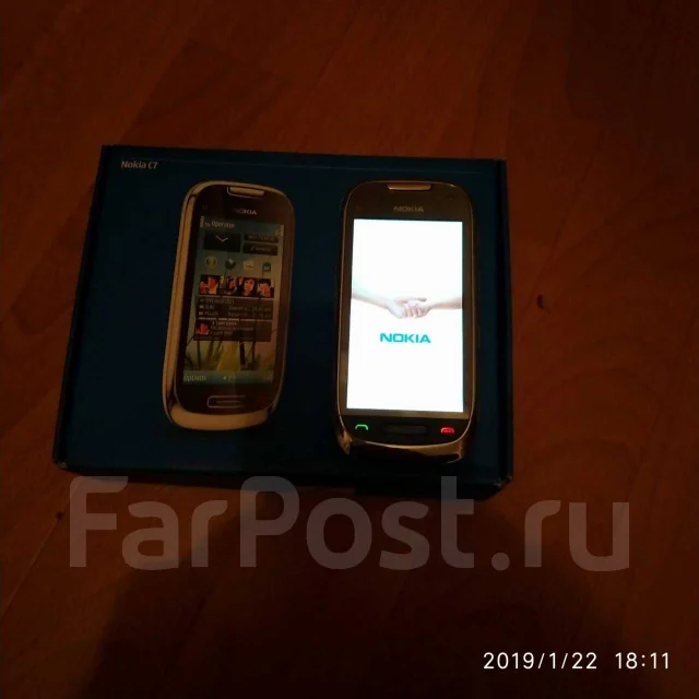 Nokia C7-00. �/� ����
