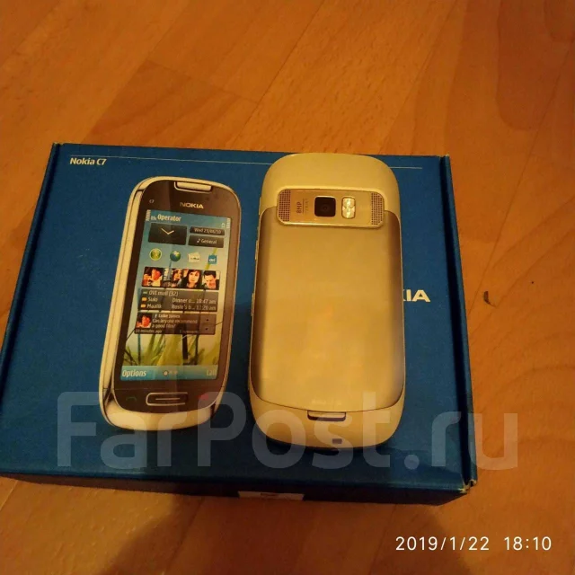 Nokia C7-00. �/� ����