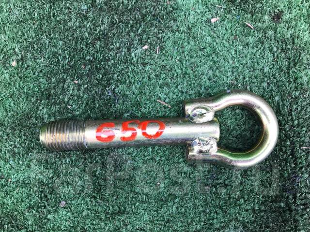 буксировочный болт тойота королла е150. таёта каролла буксировочный крюк2007. крюк буксировочный тойота королла 150 артикул. крюк буксировочный toyota funcargo 2001. буксировочный крюк королла.