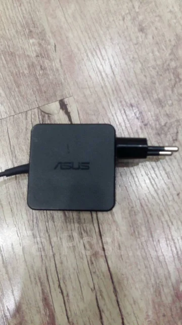 Asus X200MA. 11.6", 2,2����, ��� 4 ��, ���� 320���, WiFi: 1, Bluetooth: 1, ����������� �� 4��. ����