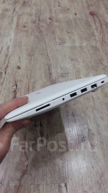 Asus X200MA. 11.6", 2,2����, ��� 4 ��, ���� 320���, WiFi: 1, Bluetooth: 1, ����������� �� 4��. ����