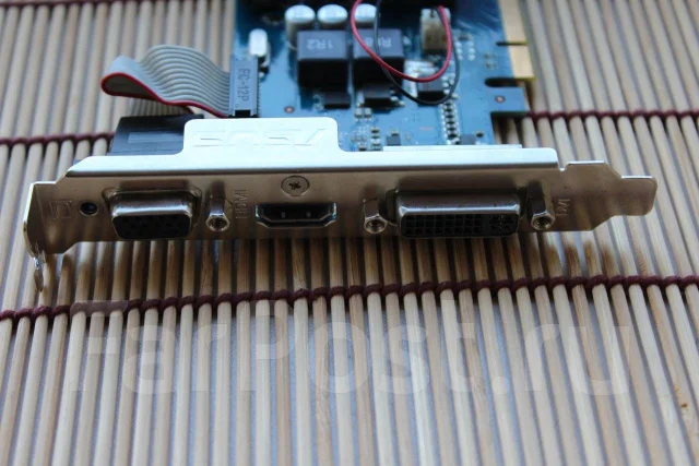 GeForce 210 ����