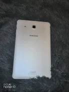 Samsung Galaxy Tab E ����