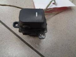 Кнопка стеклоподъемника Kia Soul 2009-2014 Номер OEM 935802K200WK в Карпинске Кнопка стеклоподъемника Kia Soul 2009-2014 Номер OEM 935802K200WK