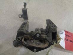 Фланец двигателя системы охлаждения Ford Focus 2 2008-2011 Номер OEM 1531004