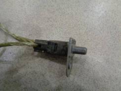 Выключатель концевой Mitsubishi Galant EA 1997-2003 Номер OEM MB698713
