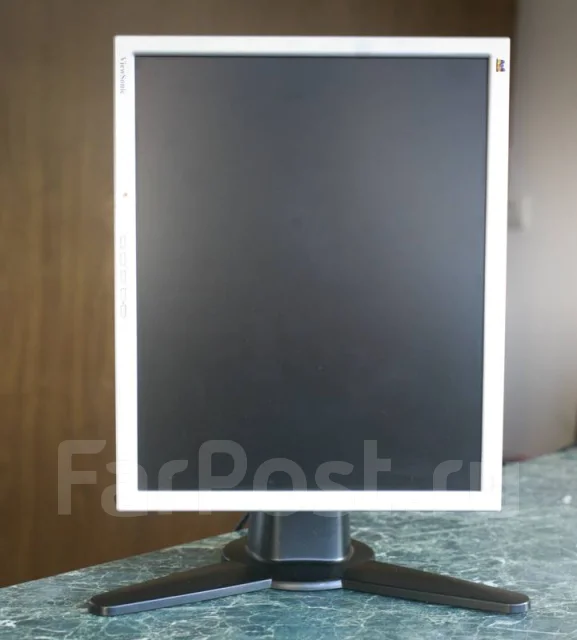 ViewSonic. 19" ����