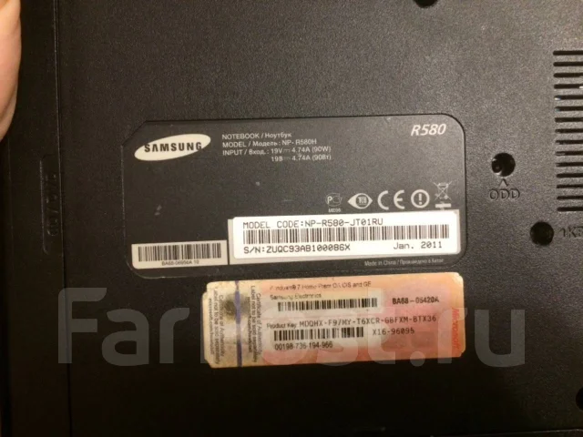 Samsung R580. ��� 4 ��, ���� 320���, WiFi: 1, Bluetooth: 1 ����