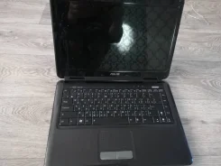 Asus K40AF. 14", ��� 4 ��, WiFi, Bluetooth, ����������� �� 1��. ����